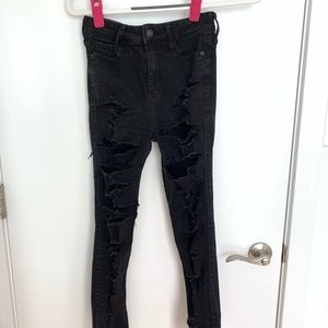 High waisted ripped jeans